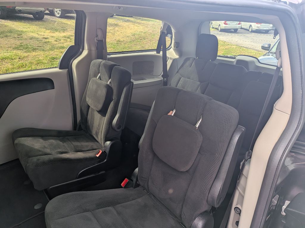 2015 Dodge Grand Caravan Image 17