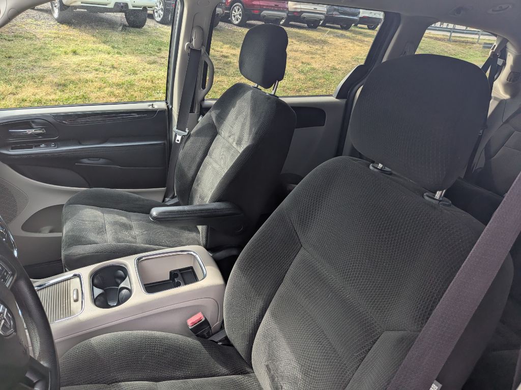 2015 Dodge Grand Caravan Image 27