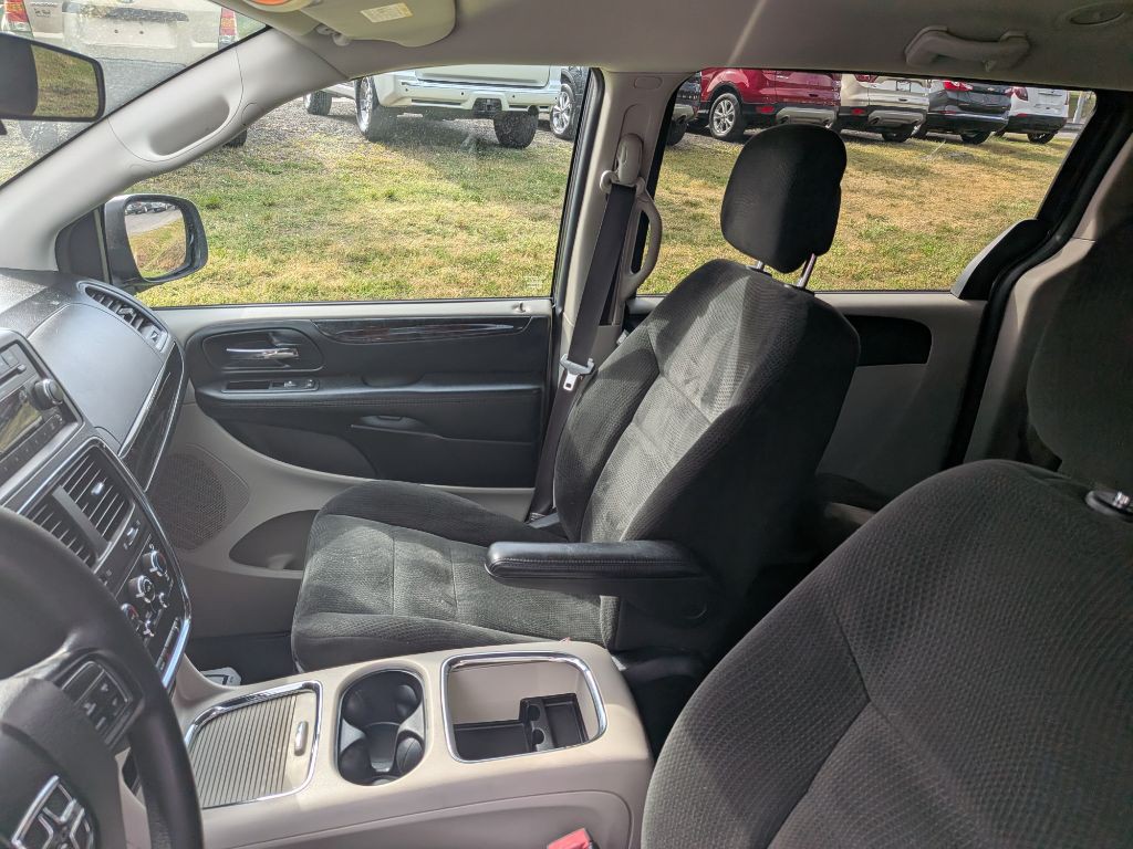 2015 Dodge Grand Caravan Image 29