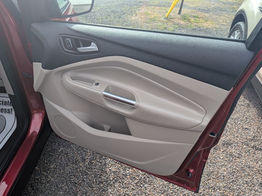 2018 Ford Escape Image 9