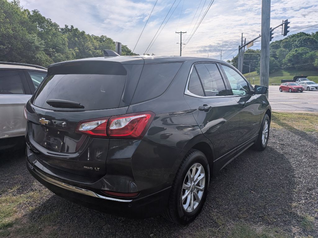 2018 Chevrolet Equinox Image 2