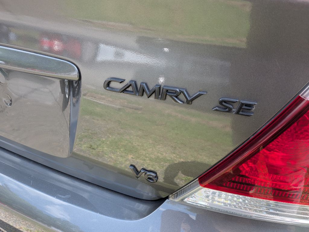 2005 Toyota Camry Image 10
