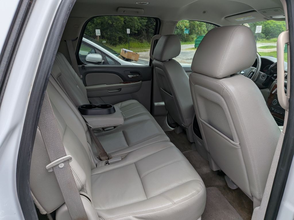 2013 Chevrolet Tahoe Image 10