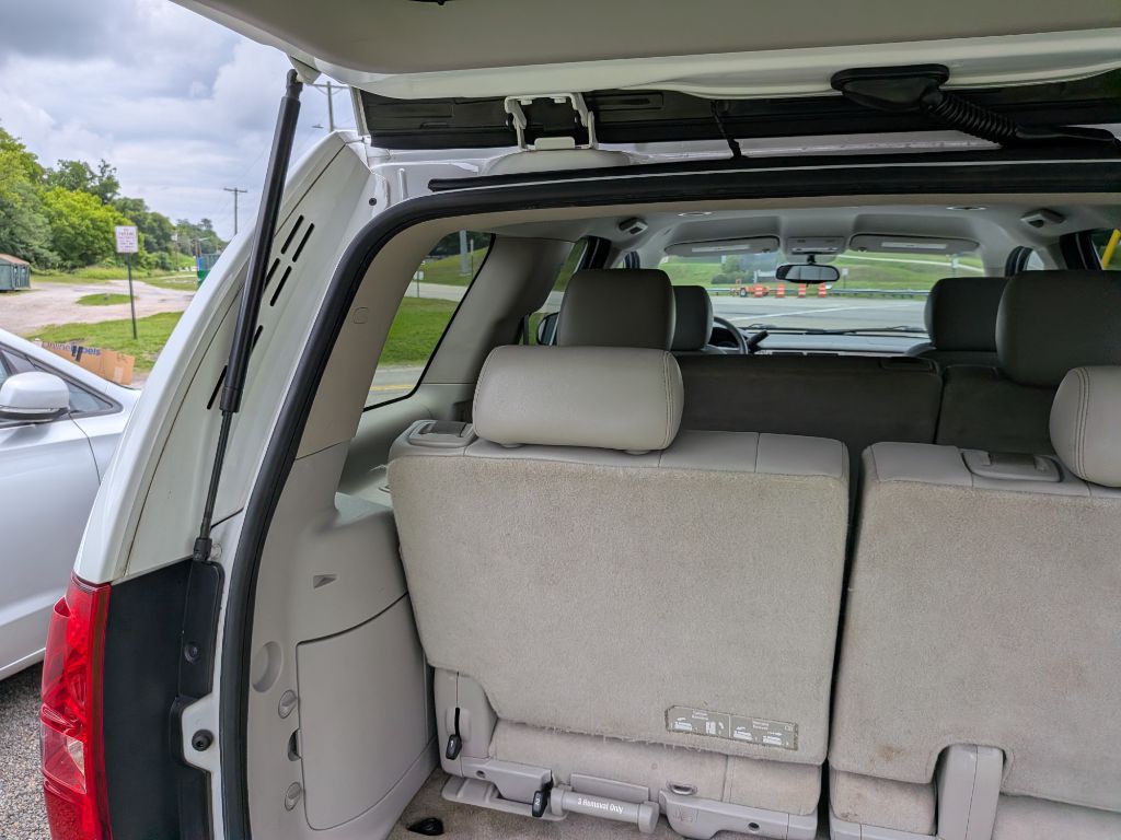 2013 Chevrolet Tahoe Image 12
