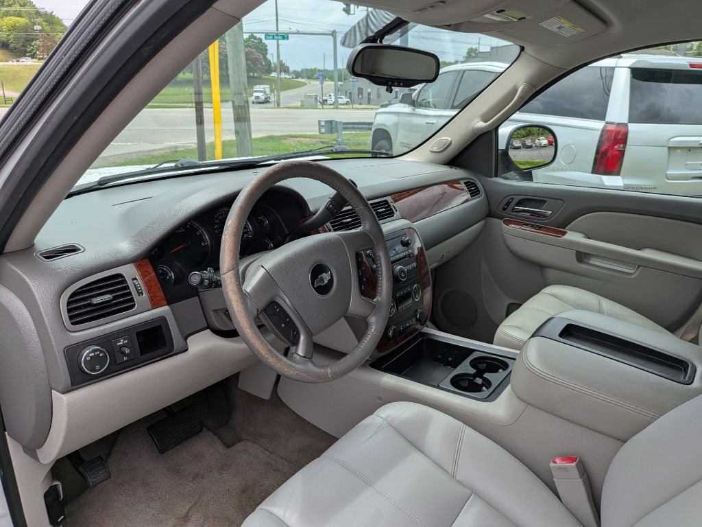 2013 Chevrolet Tahoe Image 16