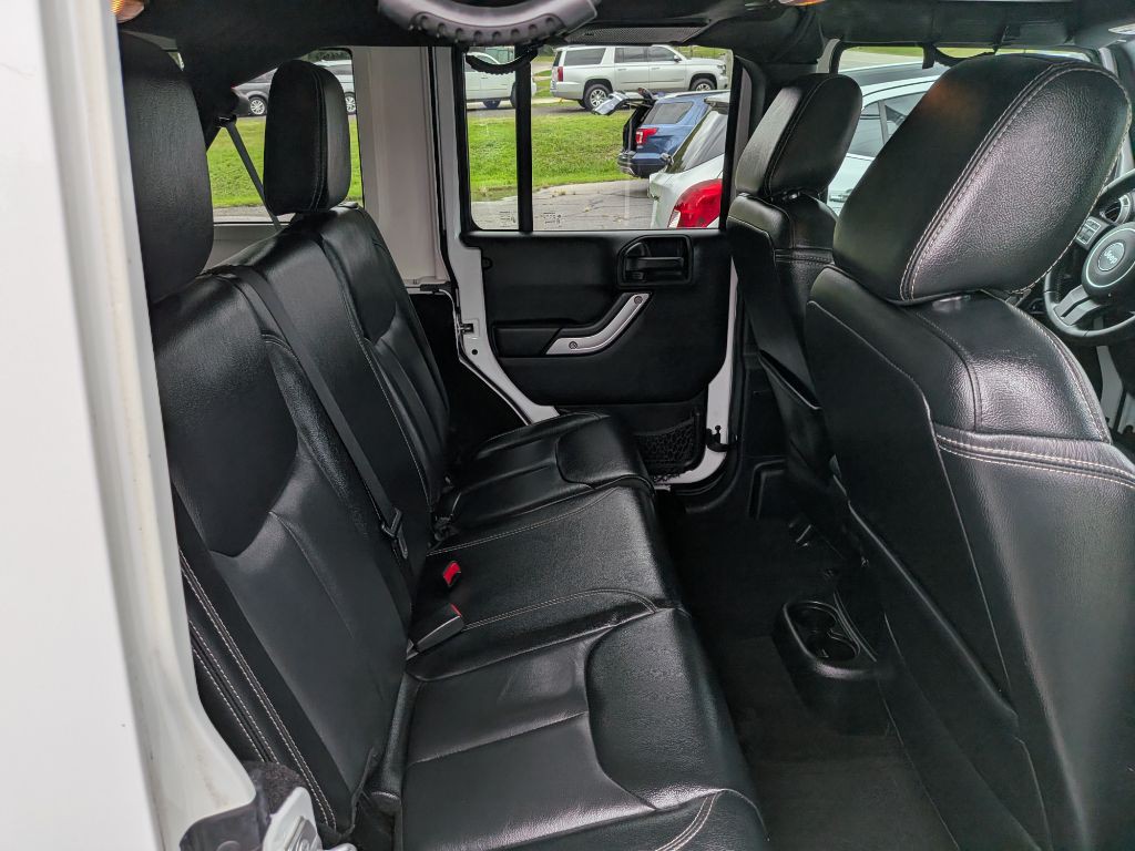 2016 Jeep Wrangler Unlimited Image 9