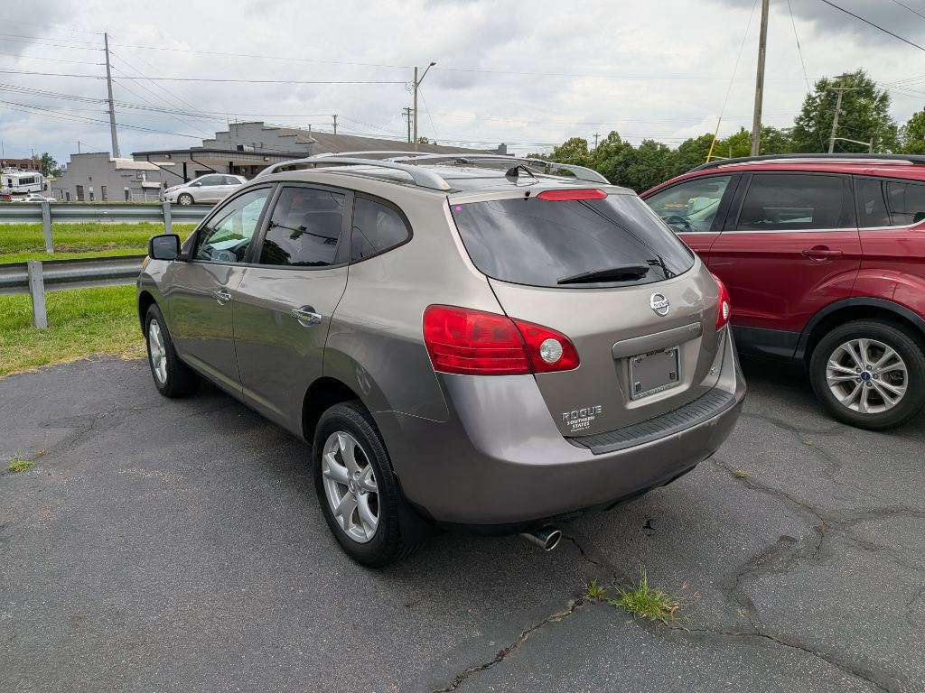 2010 Nissan Rogue Image 3