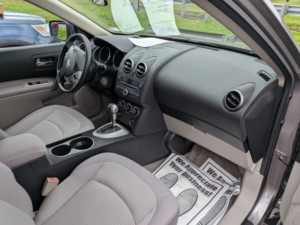 2010 Nissan Rogue Image 9