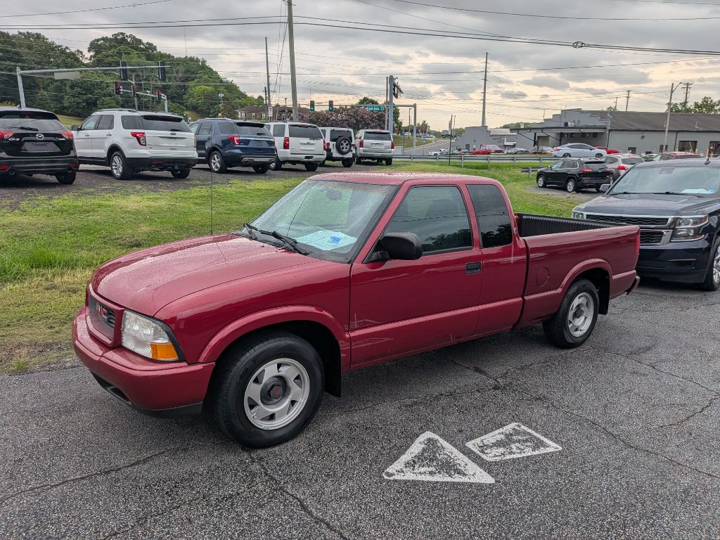 2000 GMC Sonoma Image 2
