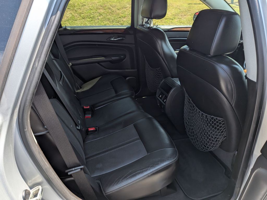 2013 Cadillac SRX Image 8