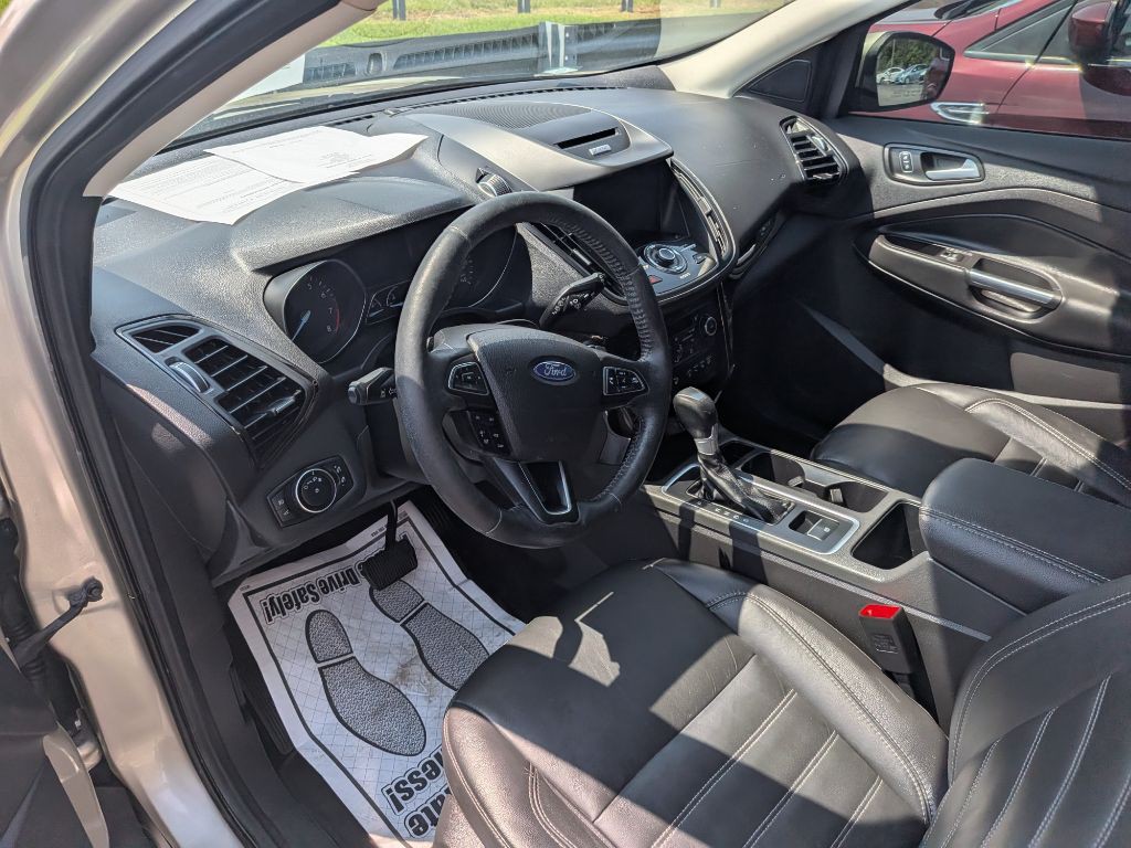 2017 Ford Escape Image 9