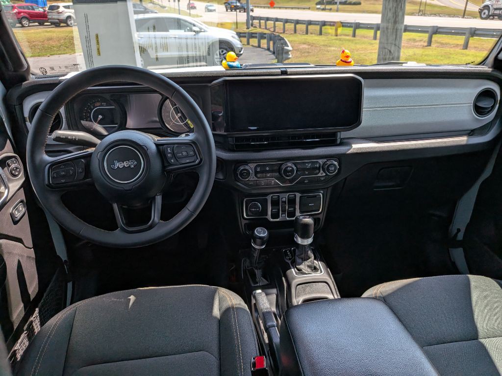 2024 Jeep Wrangler Image 9