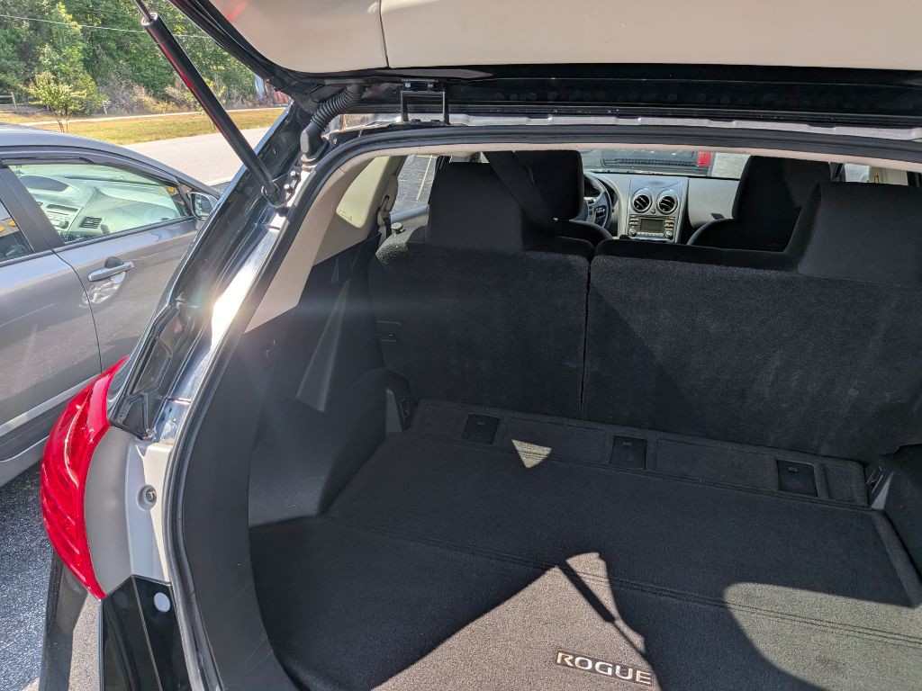 2013 Nissan Rogue Image 11