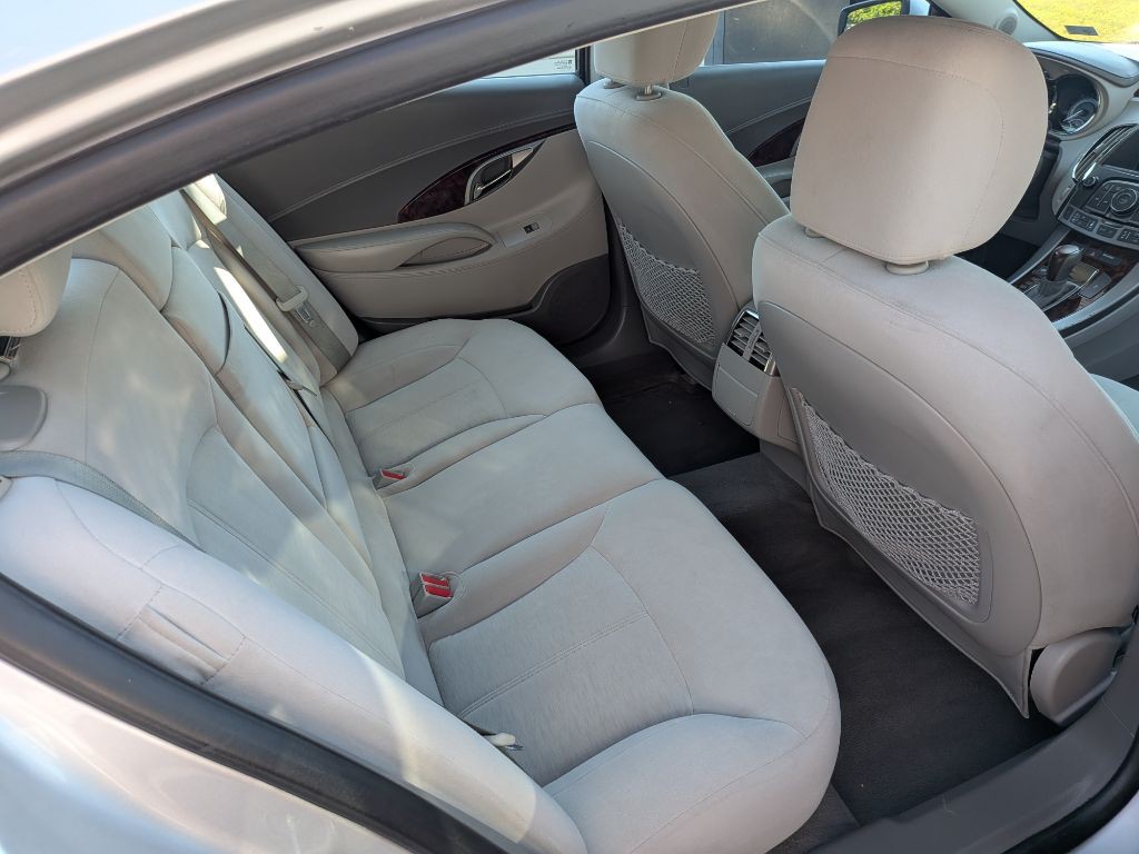 2012 Buick Lacrosse Image 7