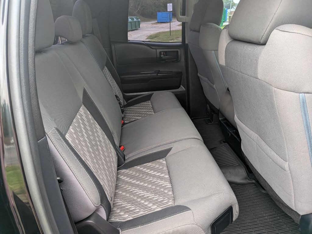 2018 Toyota Tundra Image 9
