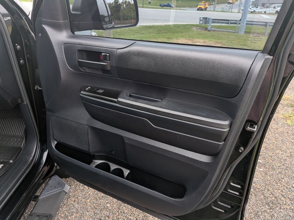 2018 Toyota Tundra Image 10