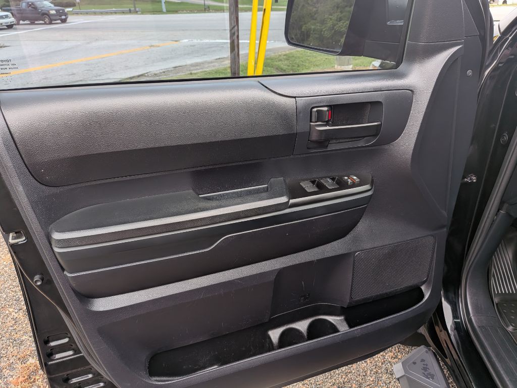 2018 Toyota Tundra Image 15