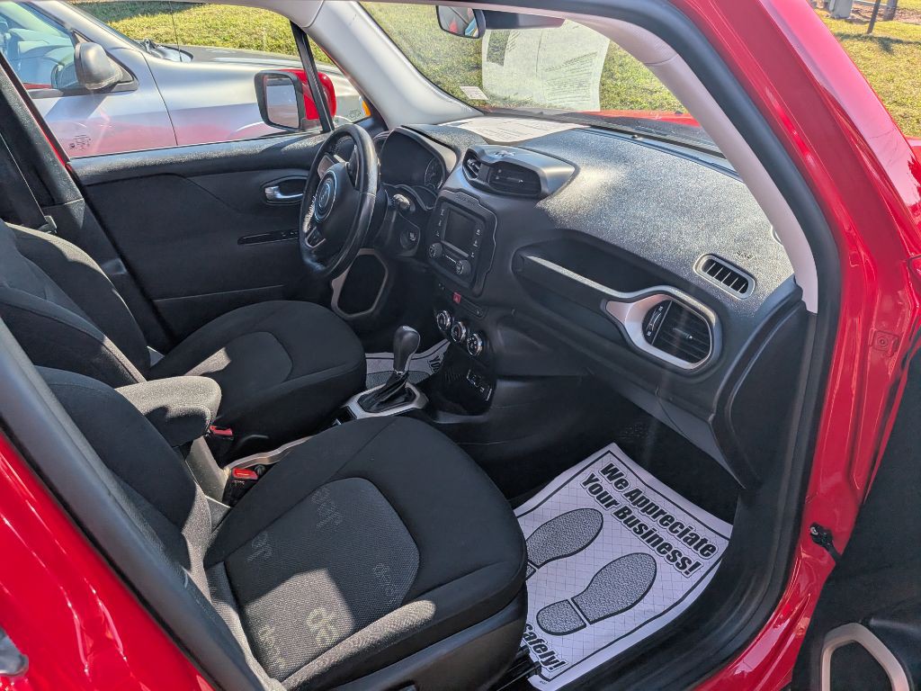 2015 Jeep Renegade Image 10