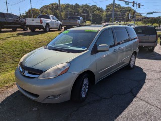 Image for 2007 Toyota Sienna XLE ID: 7701536