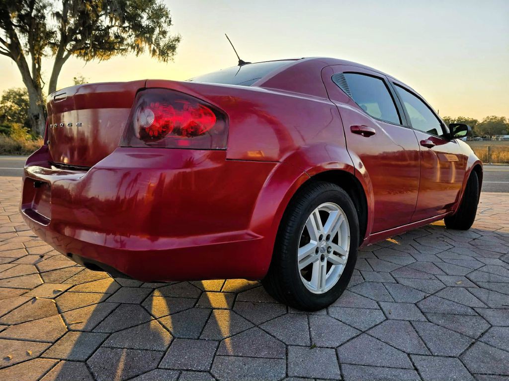2014 Dodge Avenger Image 4
