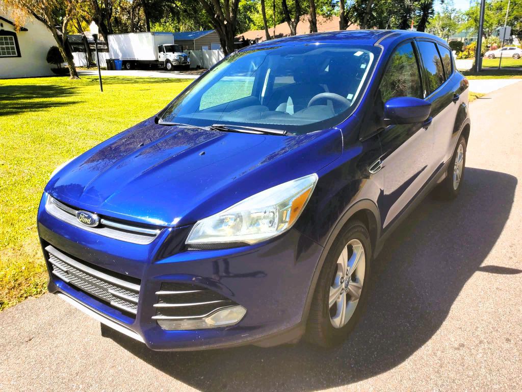 2014 Ford Escape Image 2