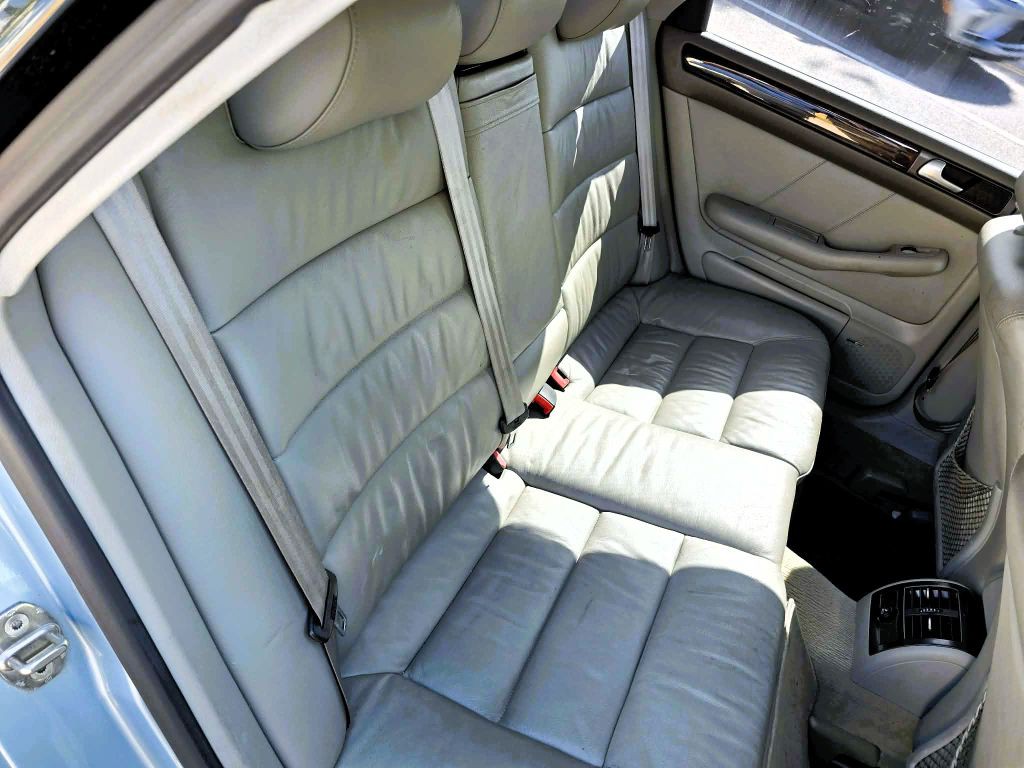 2002 Audi A6 Image 5