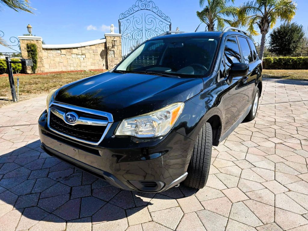 2014 Subaru Forester Image 1