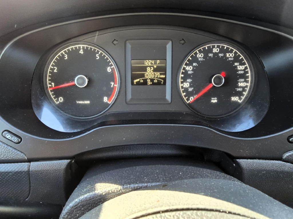 2014 Volkswagen Jetta Image 3