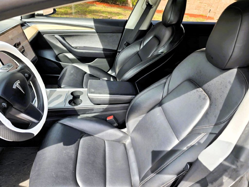 2022 Tesla Model 3 Image 8