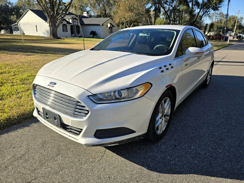 2016 Ford Fusion Image 1