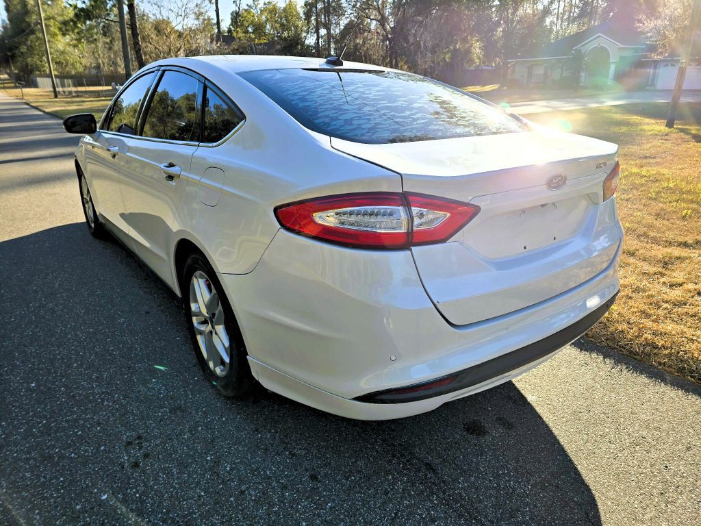 2016 Ford Fusion Image 4