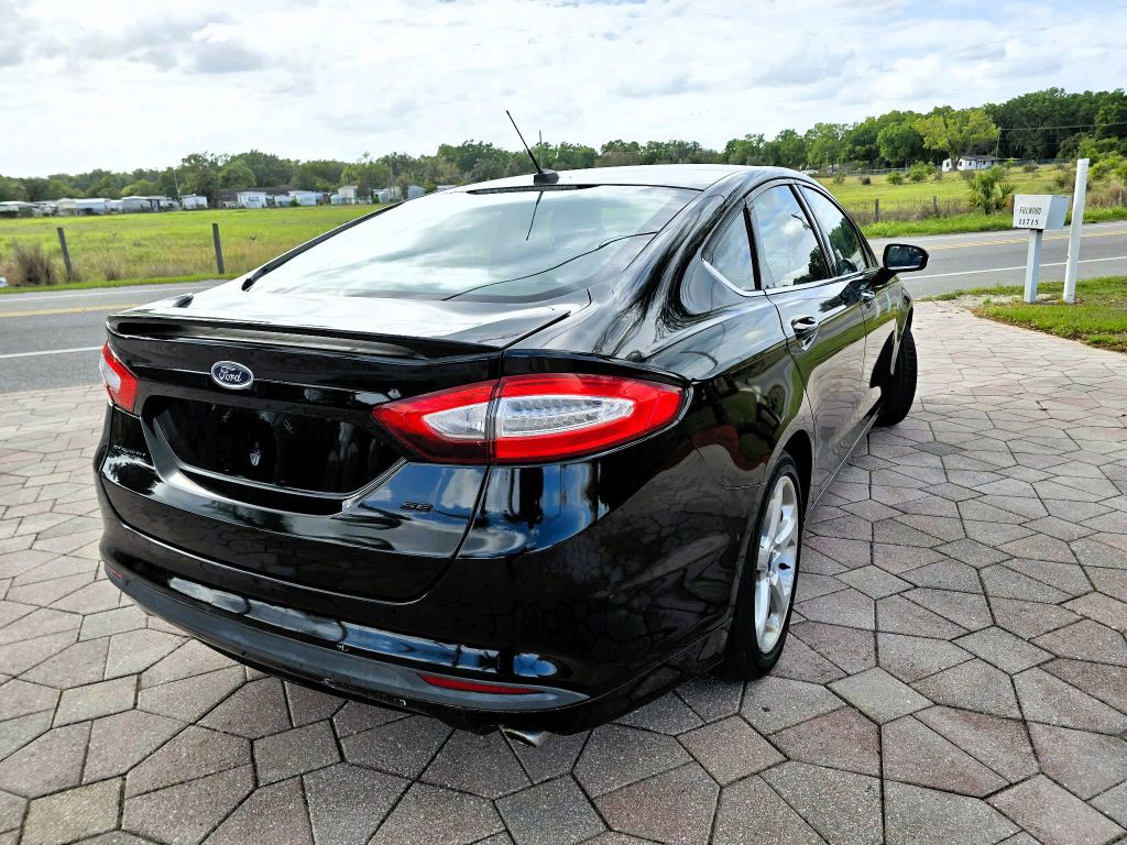 2014 Ford Fusion Image 5