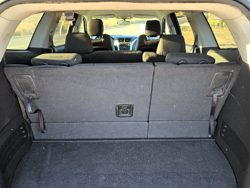 2010 Chevrolet Traverse Image 6