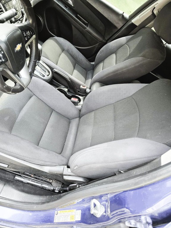 2013 Chevrolet Cruze Image 5