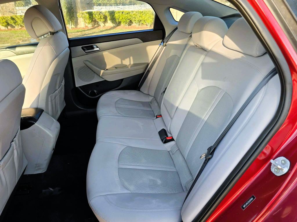 2016 Hyundai Sonata Image 10