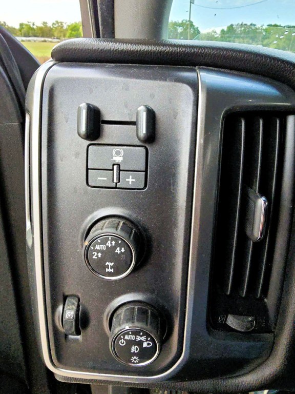 2016 Chevrolet Silverado 1500 Image 5