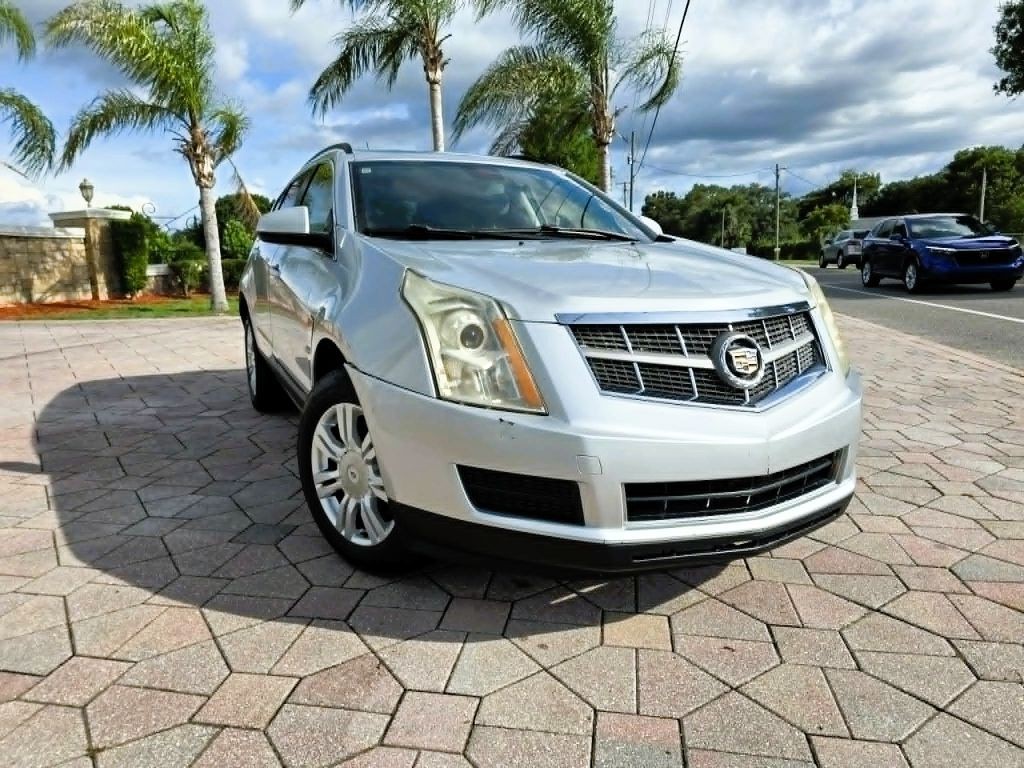 2011 Cadillac SRX Image 1