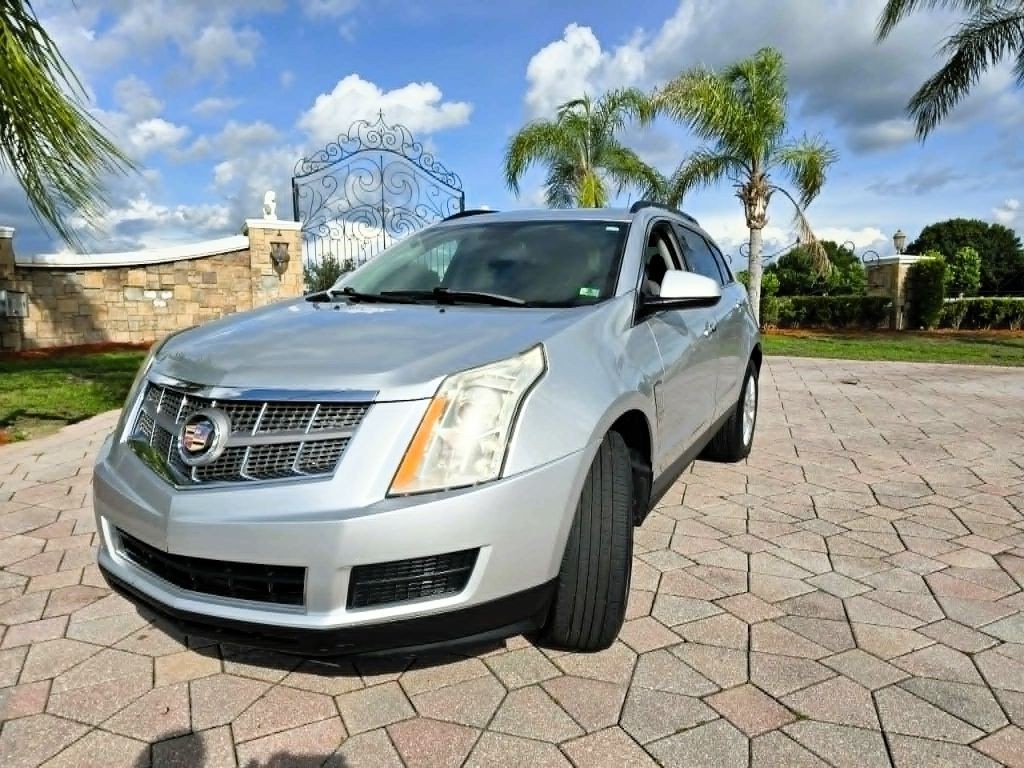2011 Cadillac SRX Image 4