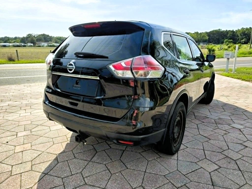2016 Nissan Rogue Image 10
