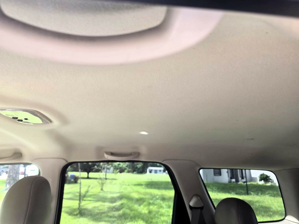 2003 Mazda Tribute Image 10