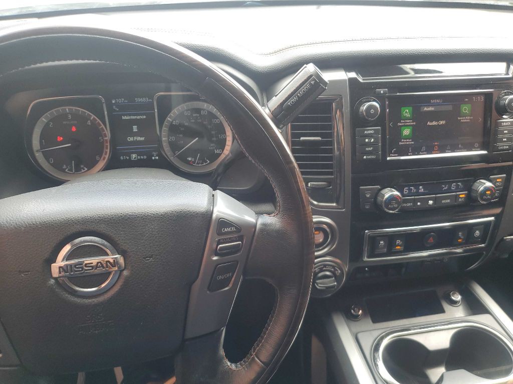 2019 Nissan Titan Image 10