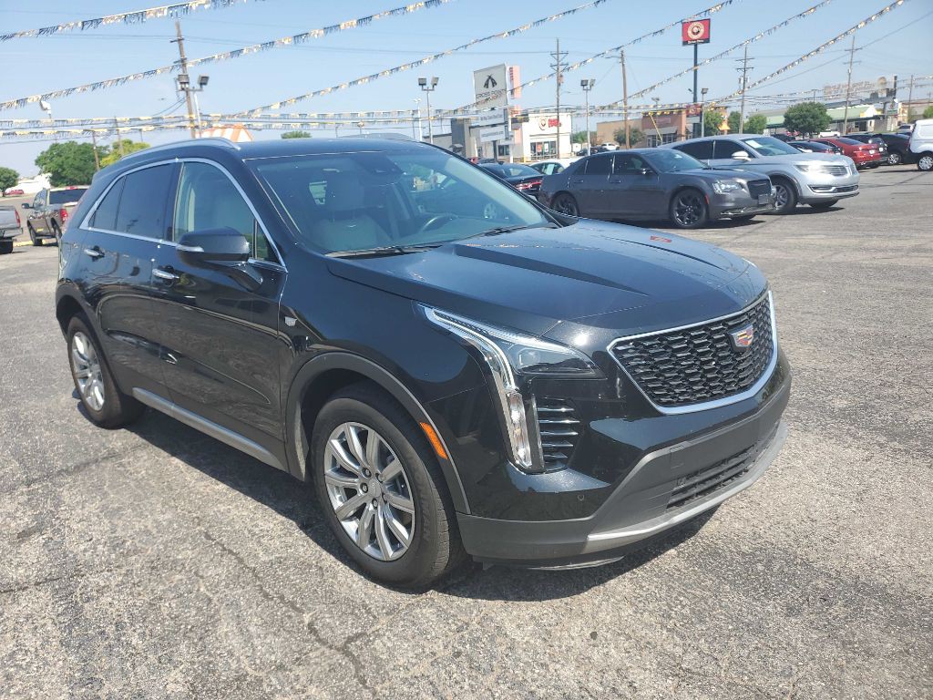 2023 Cadillac XT4 Image 4