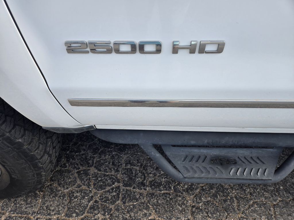 2015 Chevrolet Silverado 1500 Image 6