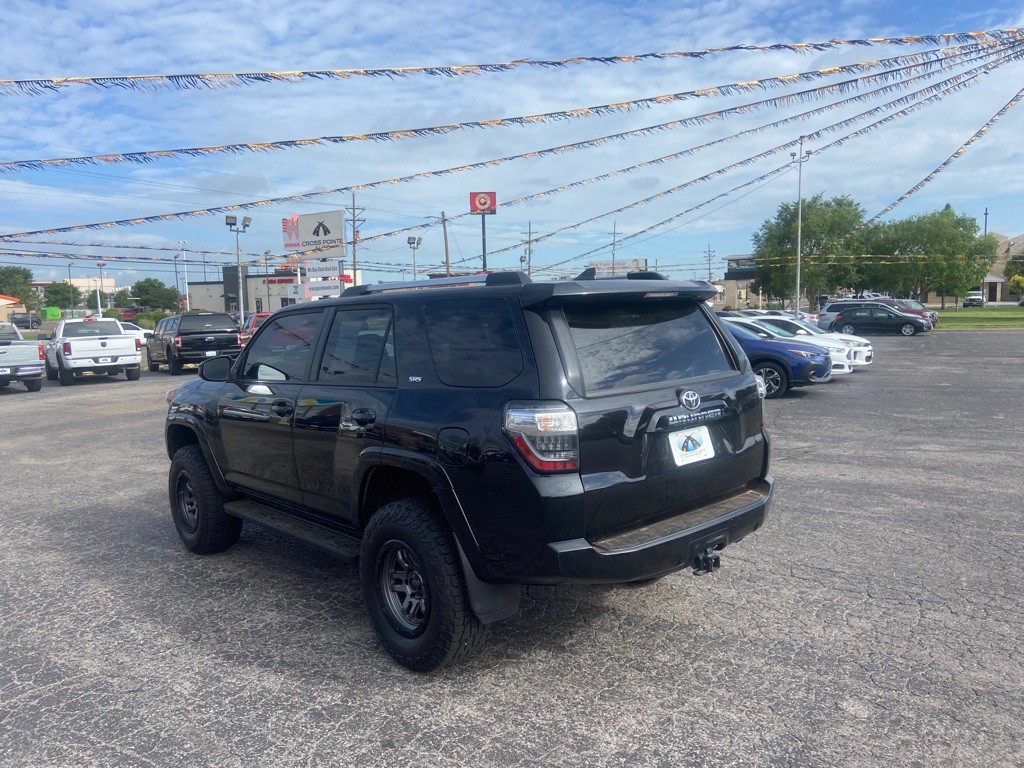 2021 Toyota 4Runner Image 7