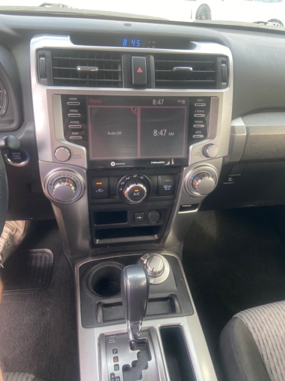2021 Toyota 4Runner Image 13