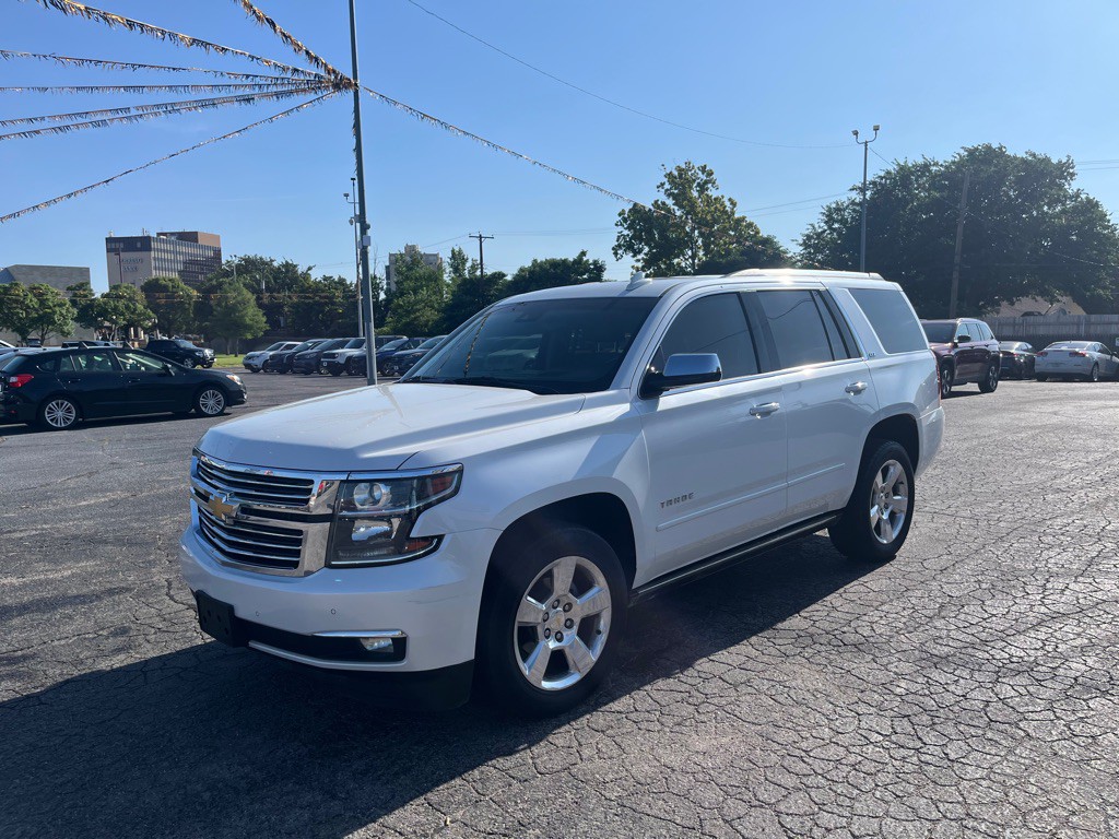2016 Chevrolet Tahoe Image 4