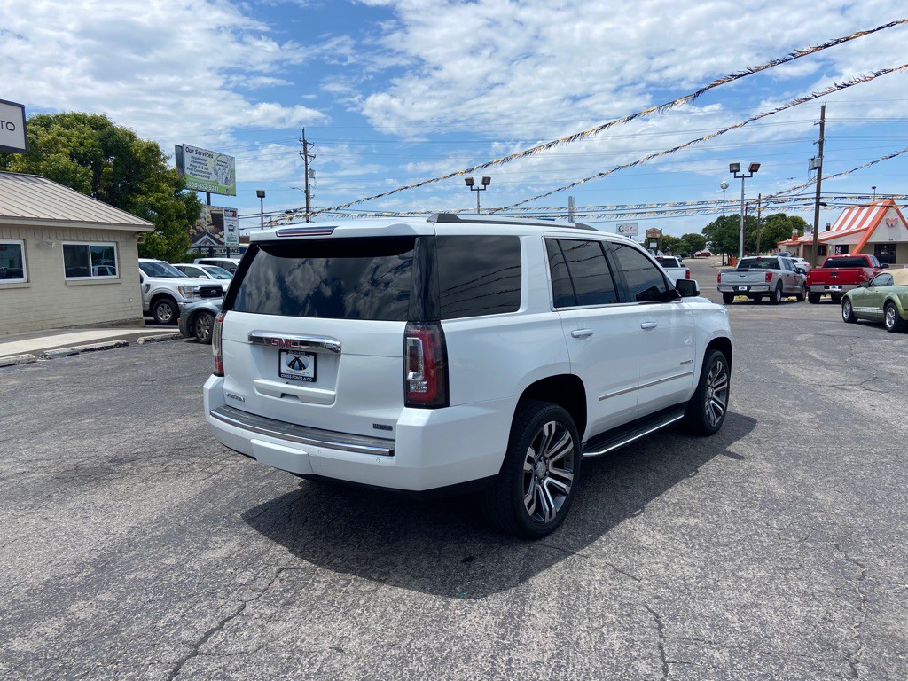 2017 GMC Yukon Image 5