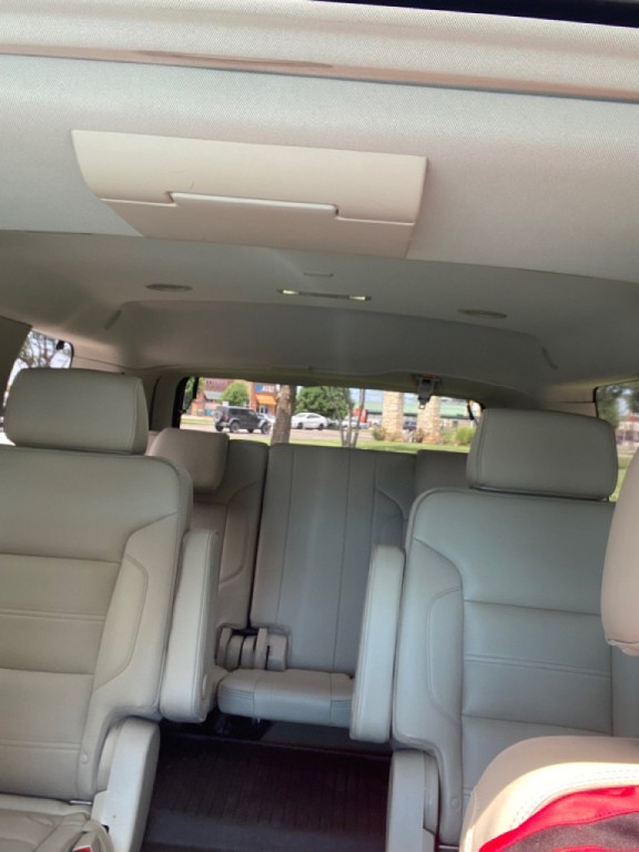 2017 GMC Yukon Image 16