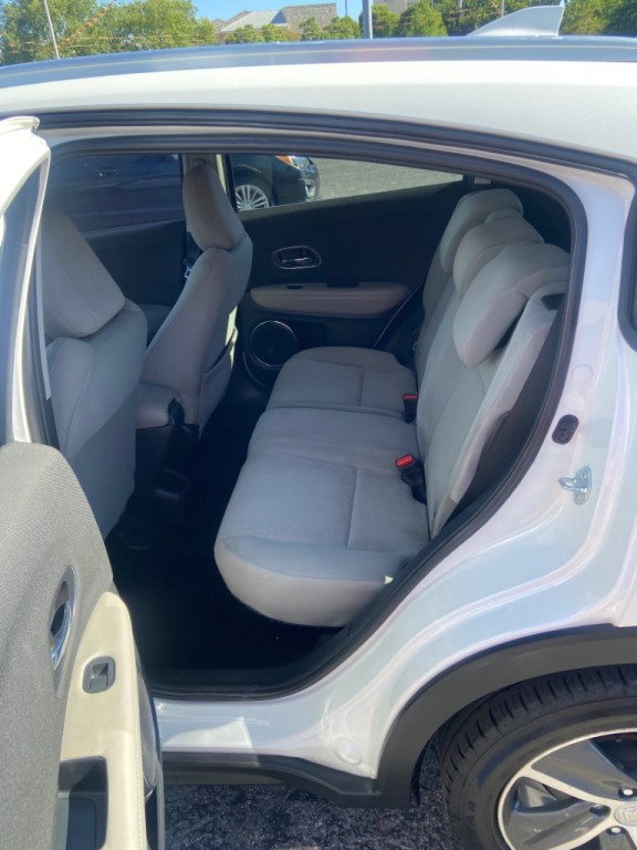 2022 Honda HR-V Image 8
