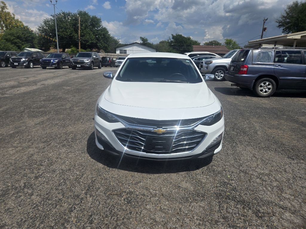 2020 Chevrolet Malibu Image 4